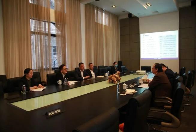 上海市保安服務(wù)行業(yè)協(xié)會(huì)走訪調(diào)研上海保安公司